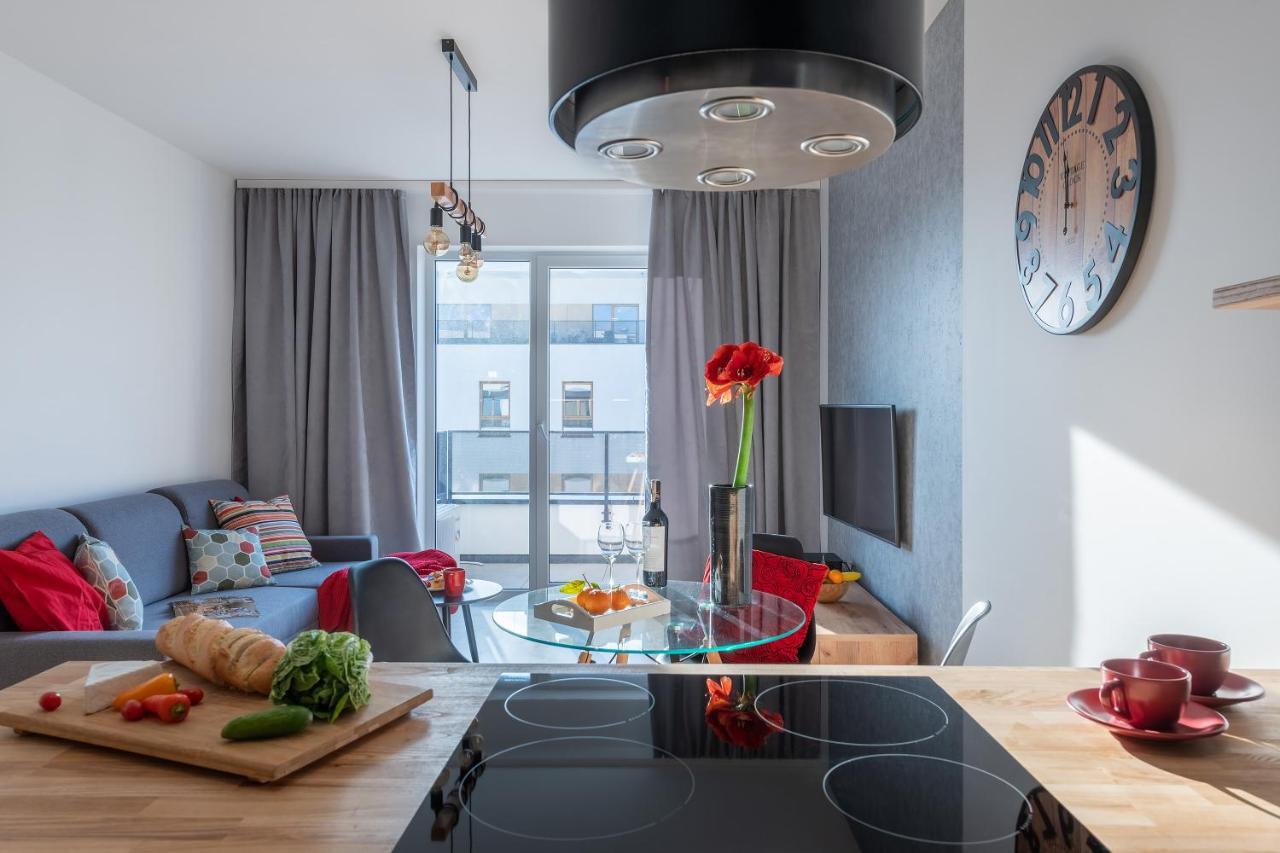 P&O Serviced Apartments Group Komputerowa وارسو المظهر الخارجي الصورة